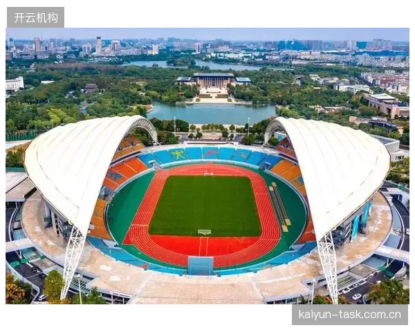 2028年前，具备条件的公立学校体育场地向社会开放或将从“鼓励”走向“强制